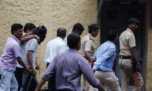 Mumbai police arrest fifth suspect in gang-rape case