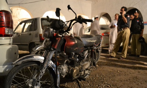 Blast at Peshawar police station injures five: official