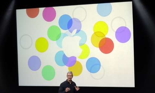 Review: Slick iOS7 shines on Apple's new iPhones