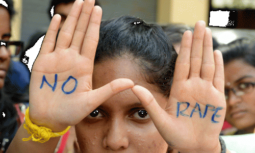 Indian court orders hanging of Delhi gang-rape attackers