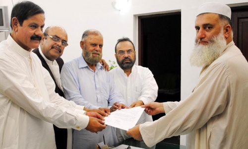 PTI, &lsquo;N&rsquo; in catch-22 position over Hazara province