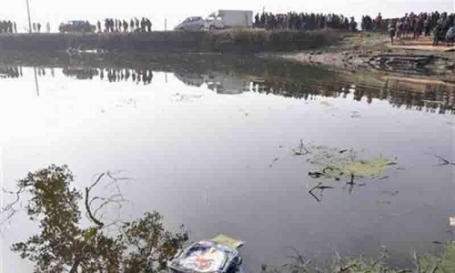 China road accident kills 16