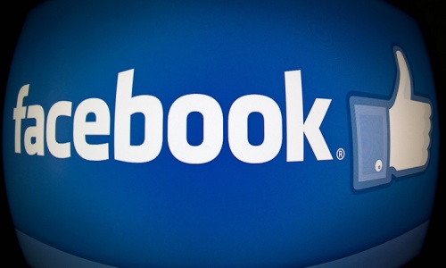 Facebook and Twitter said to be unblocked in Iran