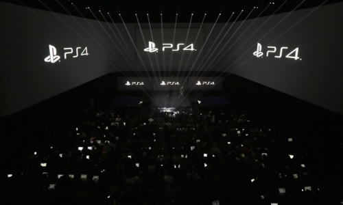 Sony's PS4 tops Xbox One as gamers' holiday choice