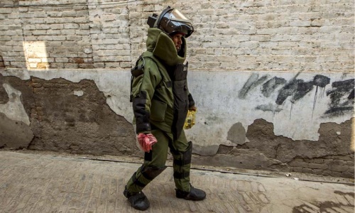 Hurt Locker: Pakistan's struggling bomb disposal unit