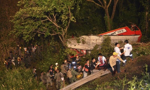 Bus crash kills 21 on temple visit in Thailand