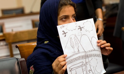Pakistani family urges US to end drone strikes