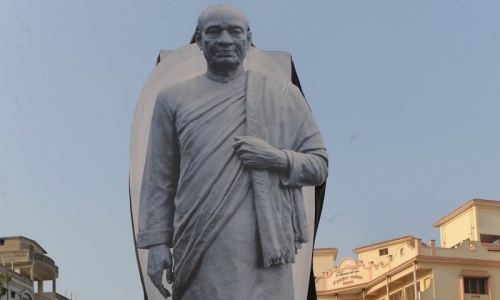 Construction on world's tallest statue to begin in India