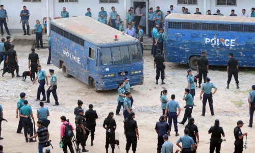 Bangladesh court sentences 152 to death for 2009 mutiny