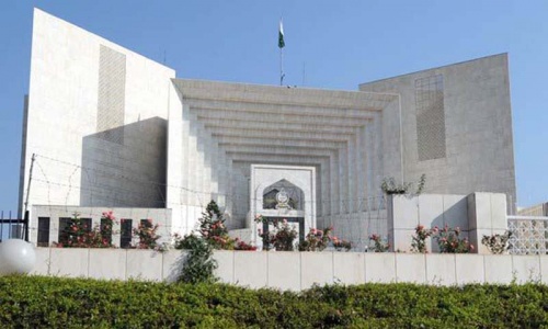 SC indicts defence secretary in contempt case