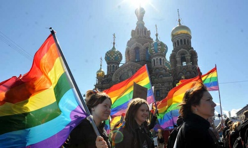 Russian gays tackle prejudice with sport