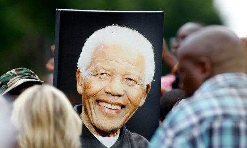 World mourns South Africa peace icon Mandela