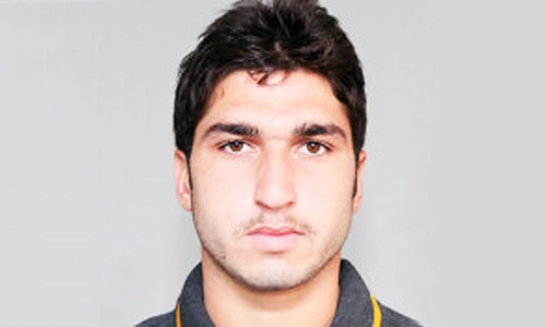 Pakistan reward rookie bowler with T20 spot