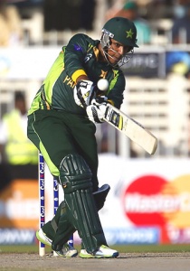 شرجیل نے اپنے کیریئر کی پہلی ایک روزہ اننگ میں ہی نصف اسکور کی