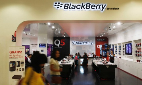 BlackBerry reports huge loss on writedown, impairment charges