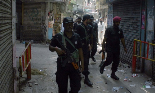 Police arrests 29 suspects in Karachi raids
