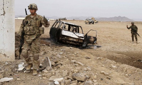 US weighs keeping 10,000 troops in Afghanistan