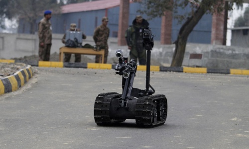 Inside Pakistan army's bomb school