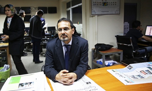 Election coverage shows growth of new Afghan media Election coverage shows growth of new Afghan media