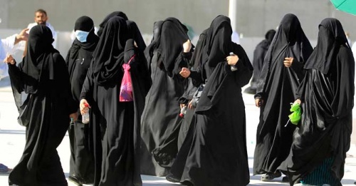 Woman in Saudi media first wants others to follow