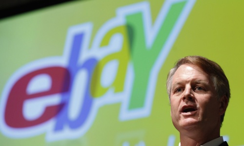 EBay CEO says top shareholders agree PayPal should stay put