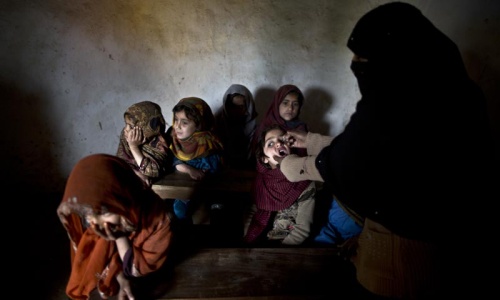 KP govt&rsquo;s novel move aims to save children from polio