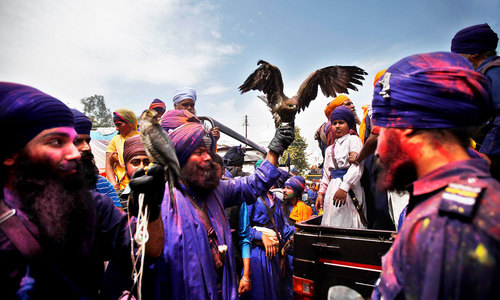 Sikhs celebrate Hola Mohalla