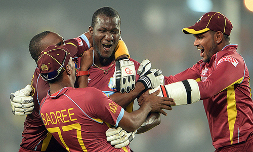 Sammy blasts West Indies to thrilling win over Australia