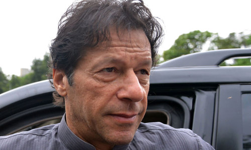 350 small dams to be built in KP, says Imran