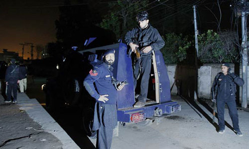 Policemen among five killed in militant attack near Peshawar