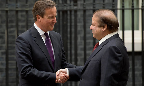 Pakistan, UK vow to expand defence, economic ties