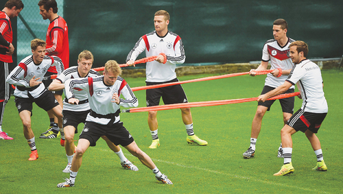 Klose ready to smash goal record  in Brazil