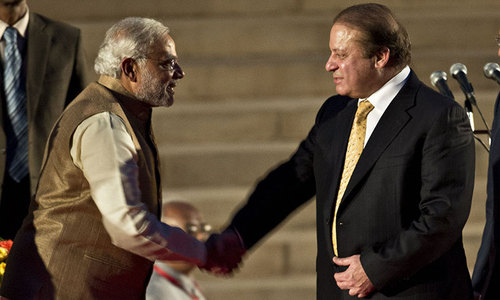 Modi shares &lsquo;emotional moments&rsquo; with Nawaz