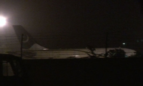 Taliban&rsquo;s Geedar group behind firing on PIA&rsquo;s Peshawar flight, say officials