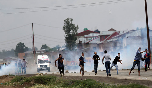 Indian army truck crash kills seven, ignites Kashmir protest