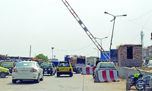 Insecurity grips Sabzi Mandi traders, labourers Insecurity grips Sabzi Mandi traders, labourers