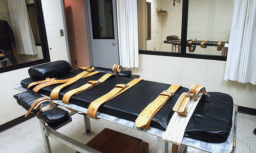 Lethal injections face scrutiny after two-hour US execution
