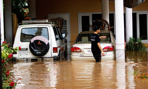 Floods crisis rapidly becoming national emergency: Officials