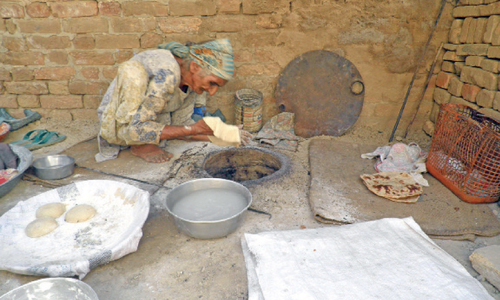 A lifetime spent by the tandoor