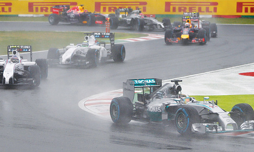 Hamilton wins crash-marred Japanese GP as Bianchi rushed to hospital
