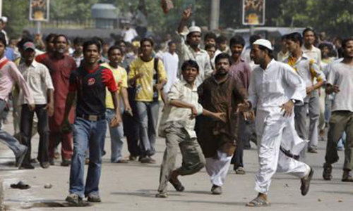 Mob lynches ‘robber’ in Surjani Town Mob lynches ‘robber’ in Surjani Town