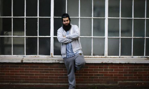 For many young British Muslims, tug of peace is stronger than pull of war For many young British Muslims, tug of peace is stronger than pull of war