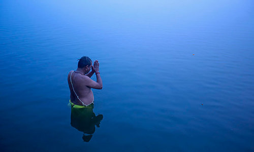 80 bodies found floating in India's Ganges: official