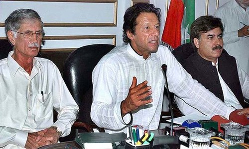 Imran accuses PML-N, PPP of rigging Senate elections