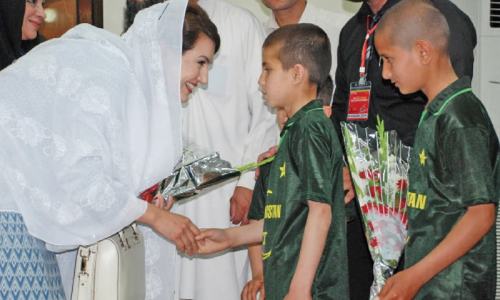 Reham becomes KP&rsquo;s ambassador for street children