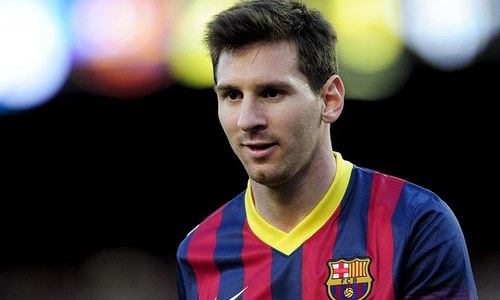 Messi leads Barca from crisis club to champions