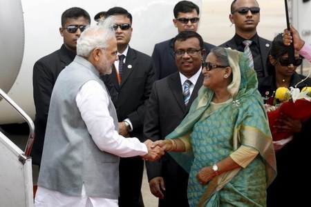 Modi trolled for lauding Hasina's courage in fighting terror 'despite being a woman'