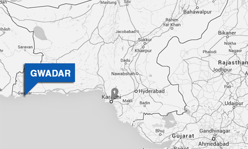 Security forces&rsquo; convoy escapes bomb attack