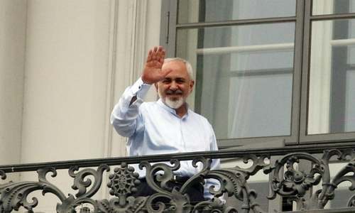Oil prices tumble as Iran, global powers reach nuclear deal