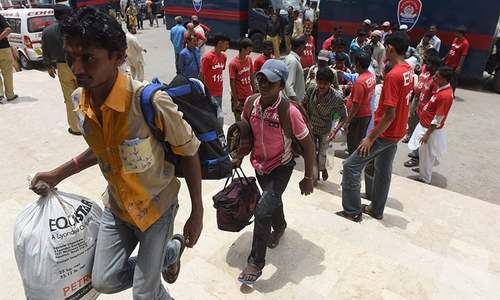 Pakistan releases 163 Indian fishermen